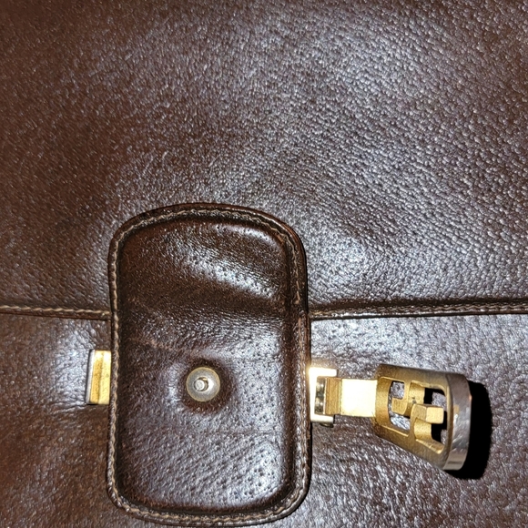Vintage Gucci Purse - Picture 6 of 13